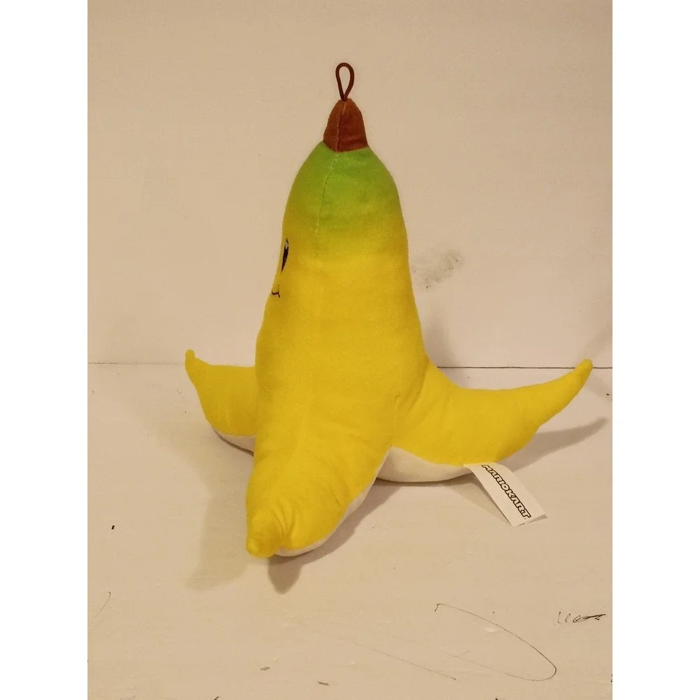 Mario Kart Banana Peel‎ 12